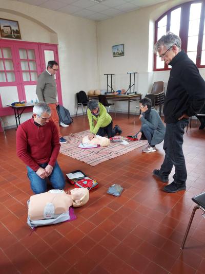 Formation au défibrillateur à Saint Quentin sur Nohain